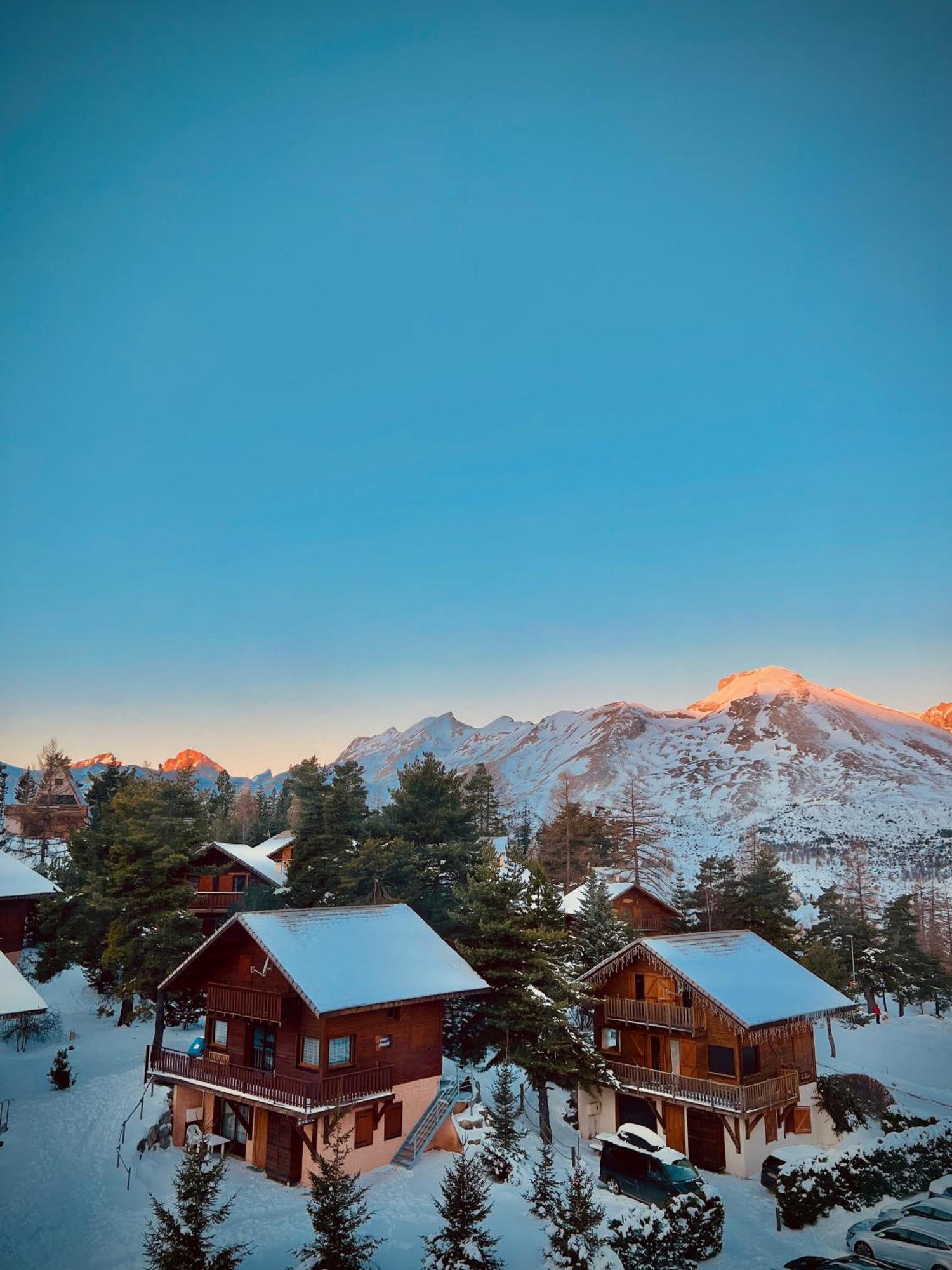 La Joue Du Loup, Aux Pieds Des Pistes Et Vue Sur Montagnes Apartment Bagian luar foto